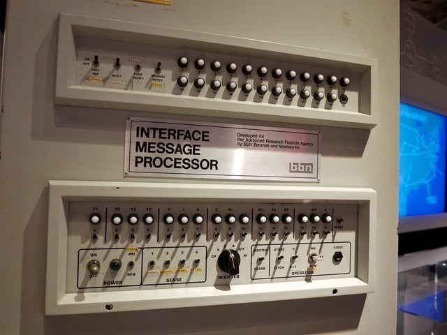 arpanet.jpg